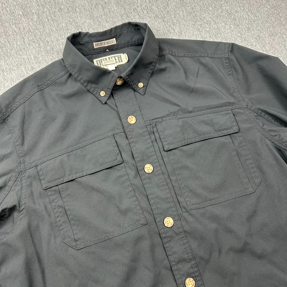 Duluth Trading Untucked Standard‎ Fit Button Down Shirt Mens Medium Black